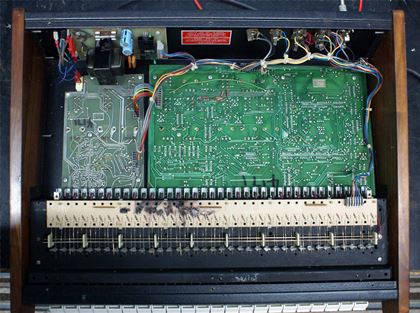 Octave-Cat SRM Model 1853 (UK voltage)